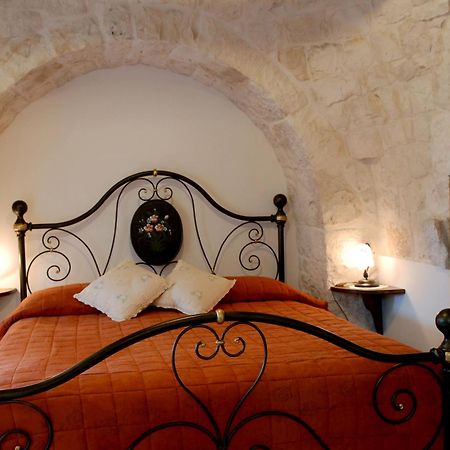 I Trulli Del Nonno Michele Guest House Alberobello Ruang foto