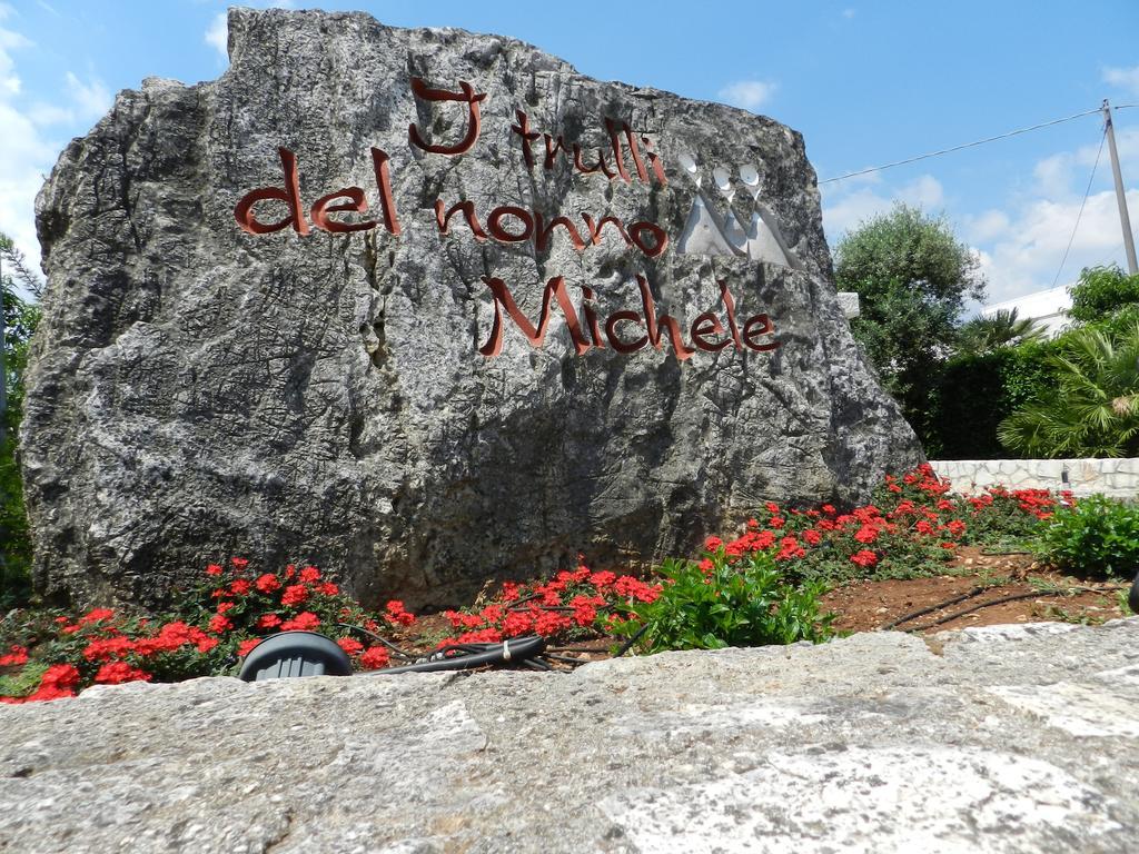 I Trulli Del Nonno Michele Guest House Alberobello Bagian luar foto