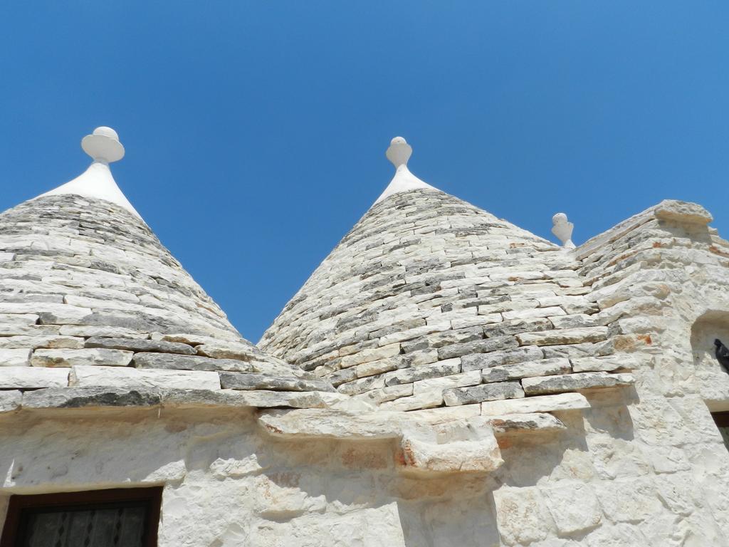 I Trulli Del Nonno Michele Guest House Alberobello Bagian luar foto